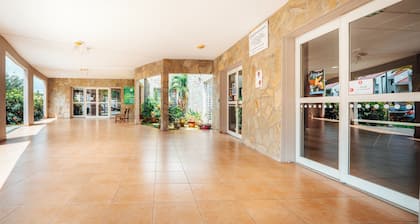 Centre International de Séjour - Hostel
