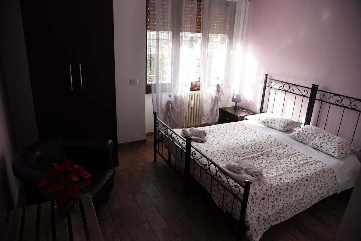 1 chambre, couette en duvet d'oie, Wi-Fi gratuit, draps fournis