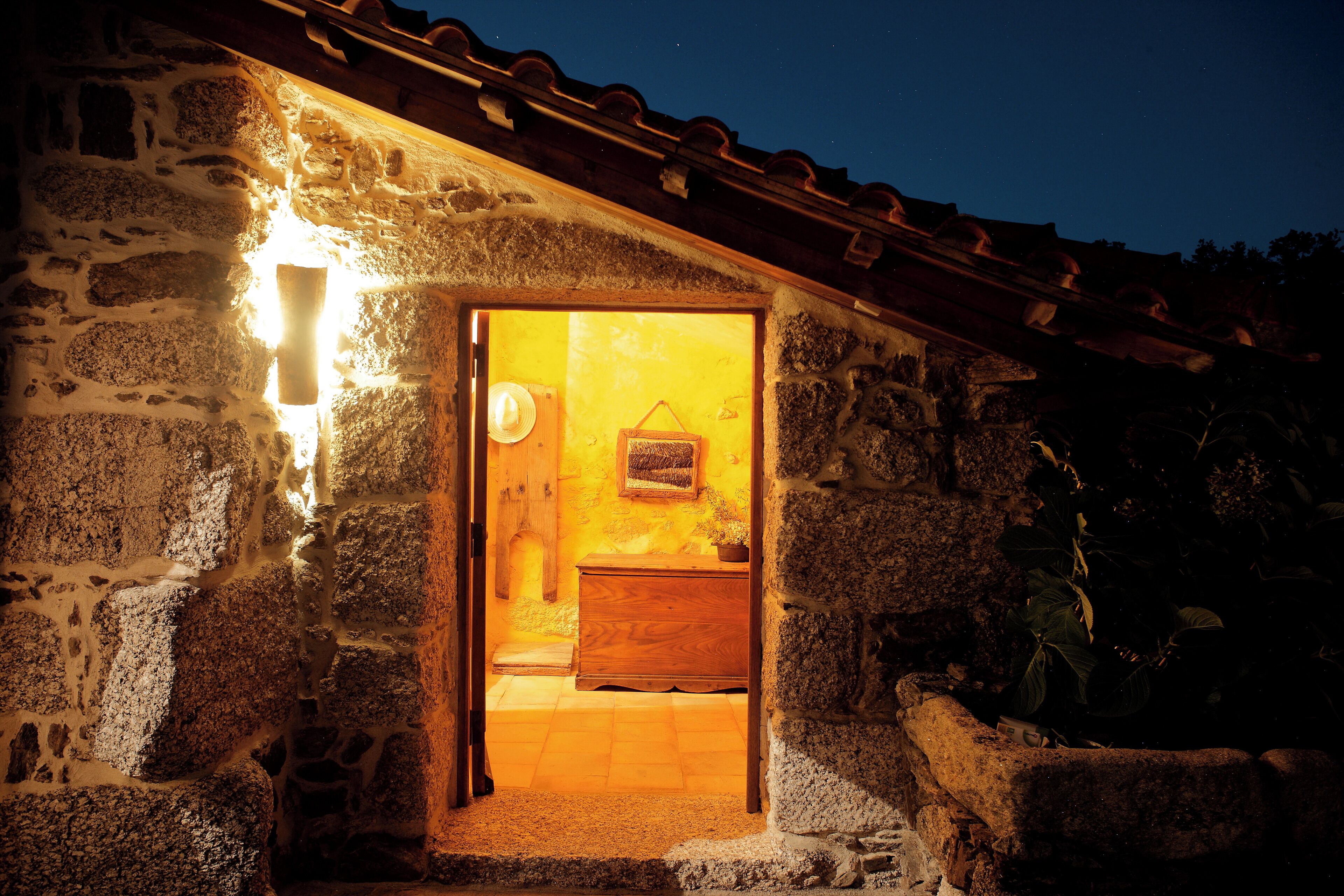 Family Villa, 2 Bedrooms, Fireplace, Mountainside | Exterior detail