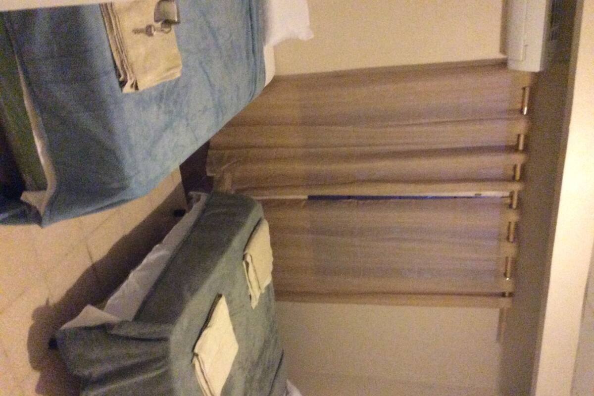 Traditional Triple Room, Shared Bathroom | Iron/ironing board, free WiFi