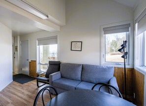 Apartment, 1 Bedroom, Resort View | Living area