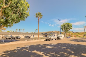 Exterior - Motel 6 Tustin, CA – Orange County (Tustin)