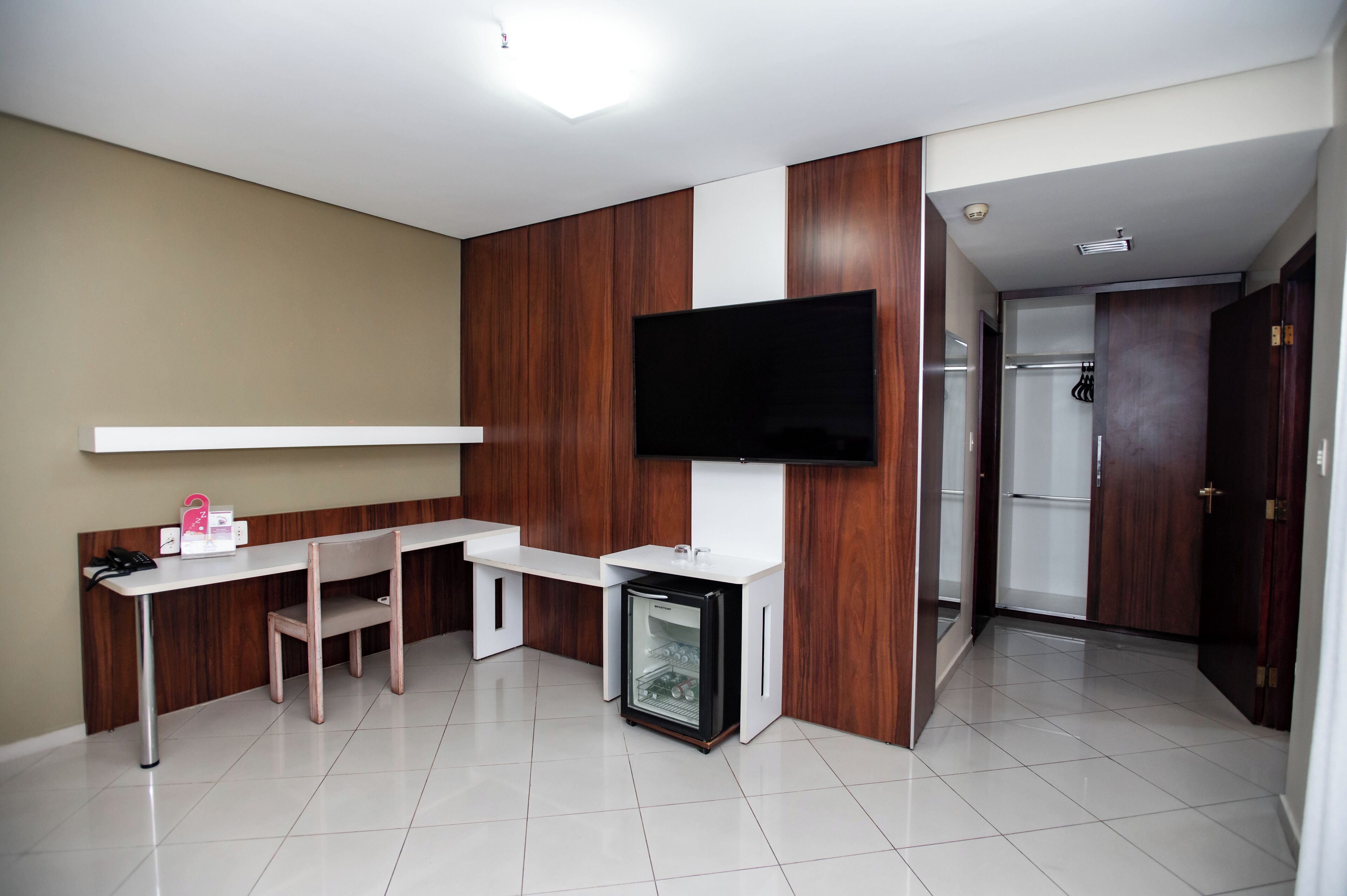 1 bedroom, minibar, in-room safe, desk