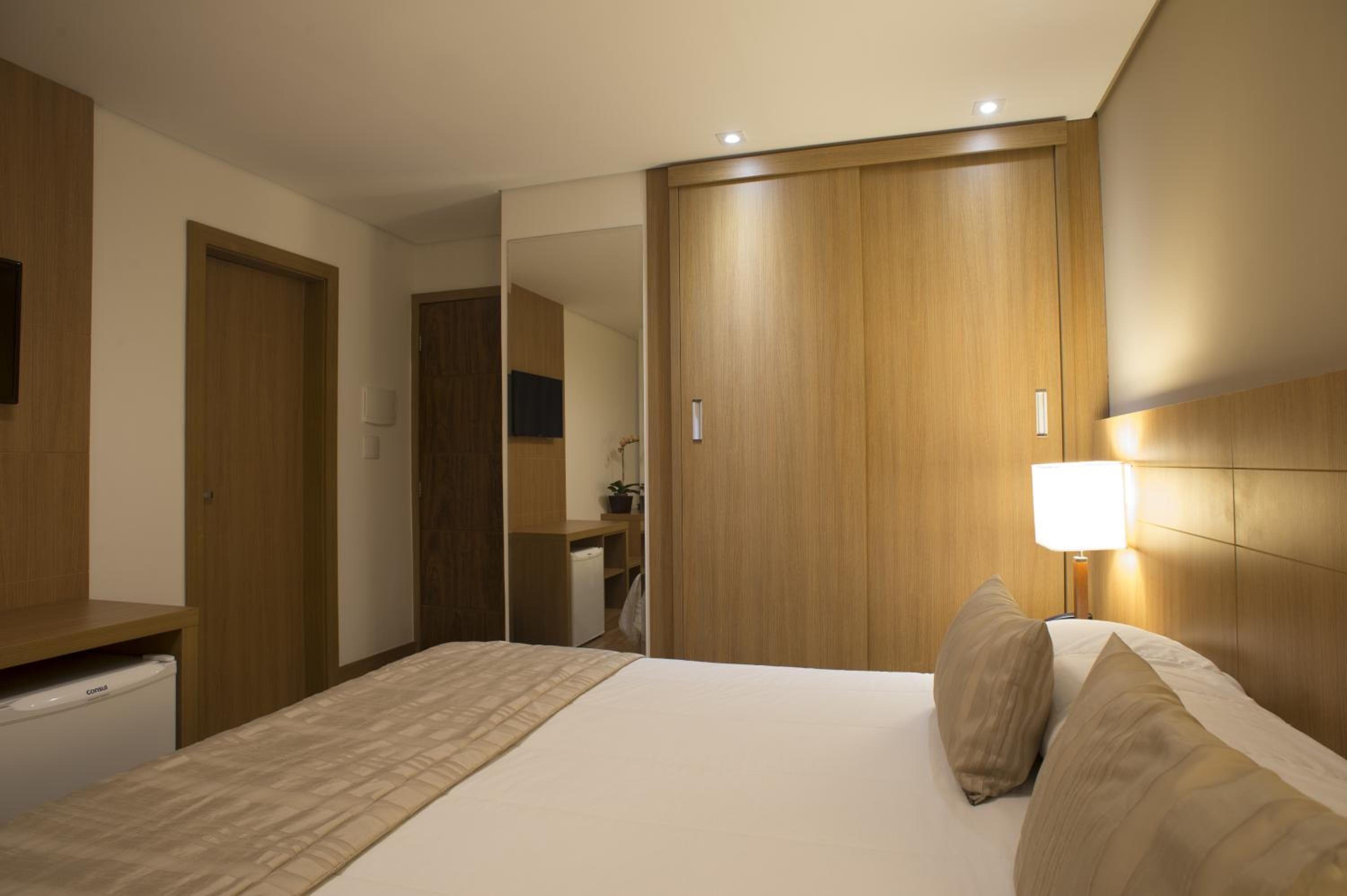 in-room safe, desk, soundproofing, free cots/infant beds