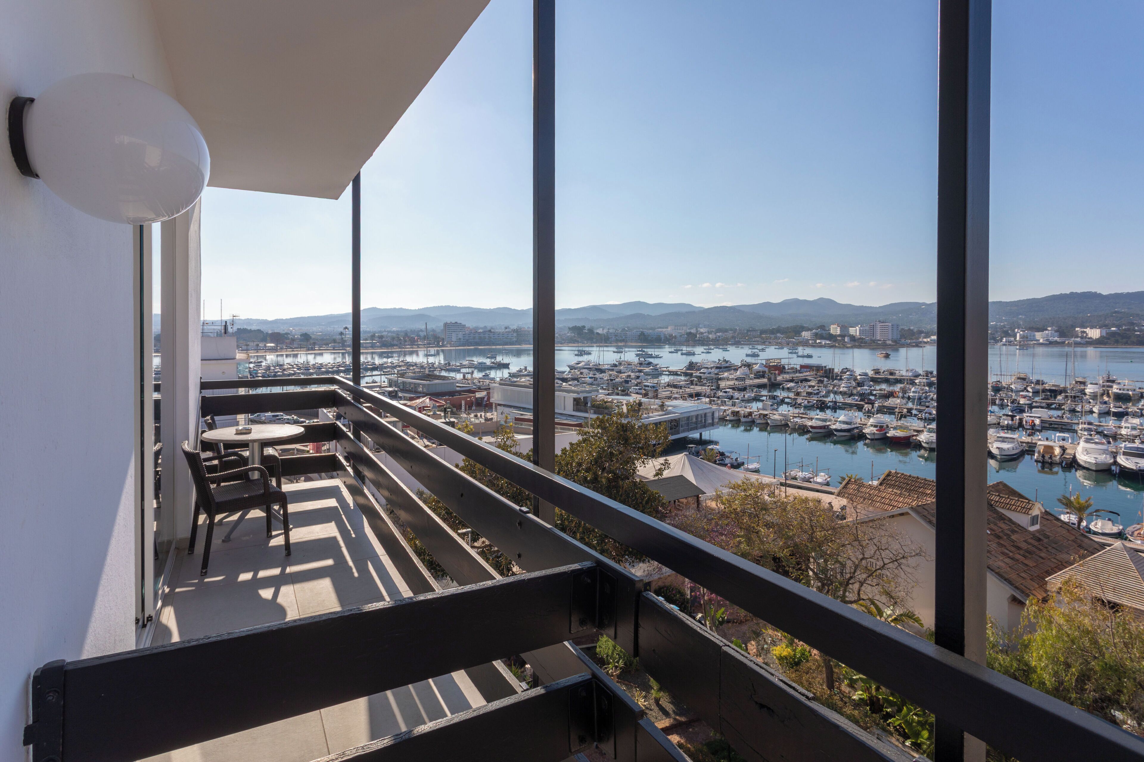 Photo - Es Mitjorn Hotel