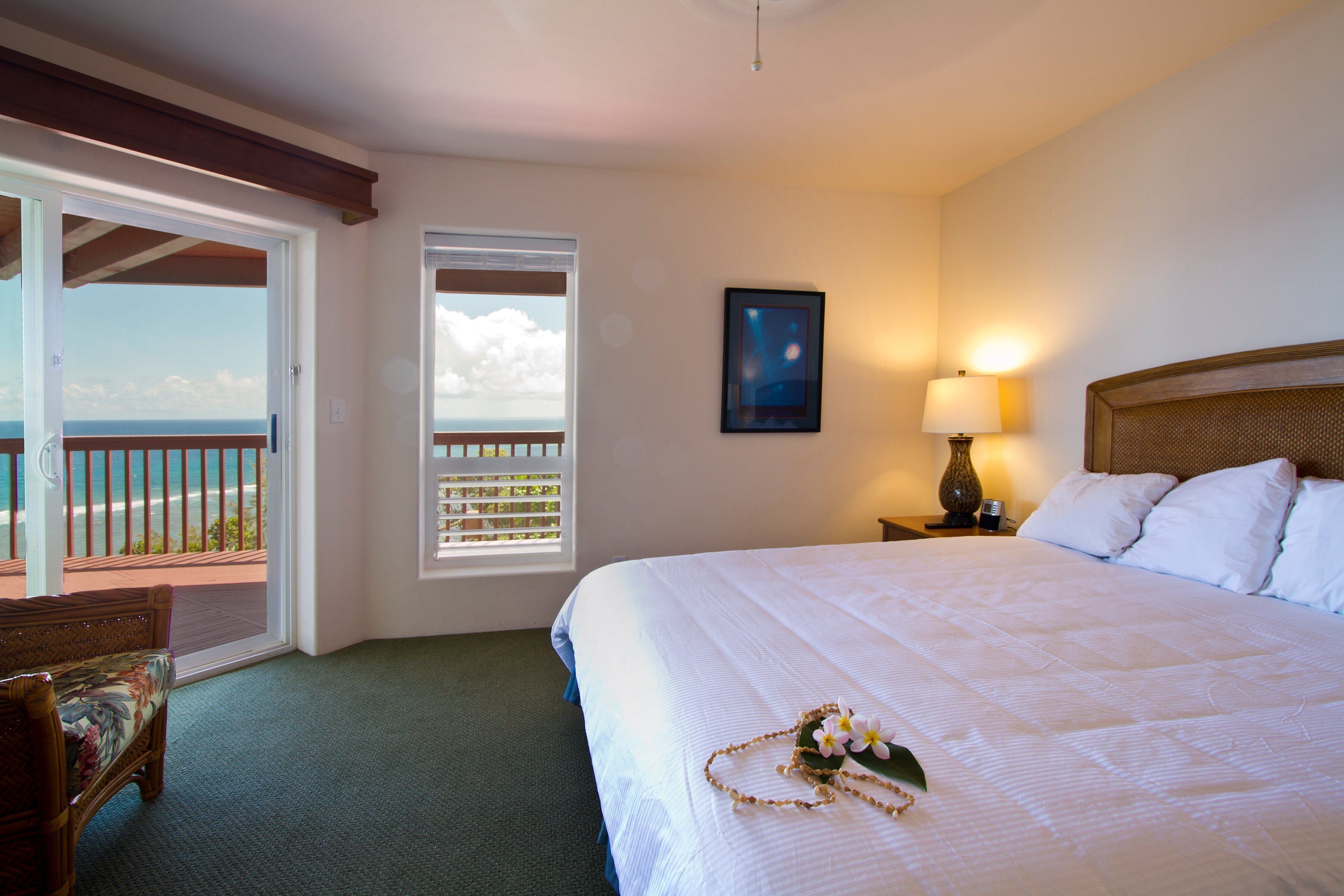 2 bedrooms, in-room safe, iron/ironing board, free wifi