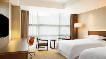 Deluxe Room, 2 Twin Beds | Premium bedding, pillowtop beds, in-room safe, desk