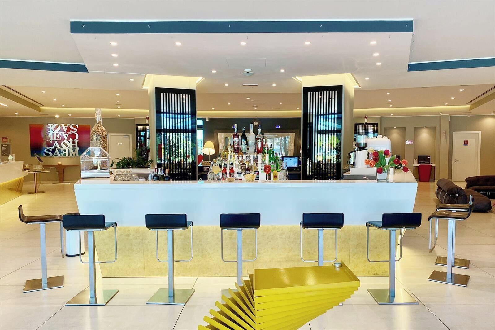 Bar en el lobby