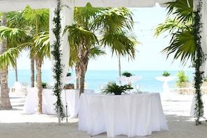 Reception - Courtyard by Marriott Faro Blanco Resort, Marathon Florida Keys (Marathon)