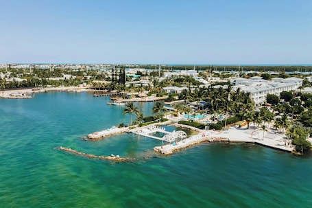Banquet hall. Courtyard by Marriott Faro Blanco Resort, Marathon Florida Keys