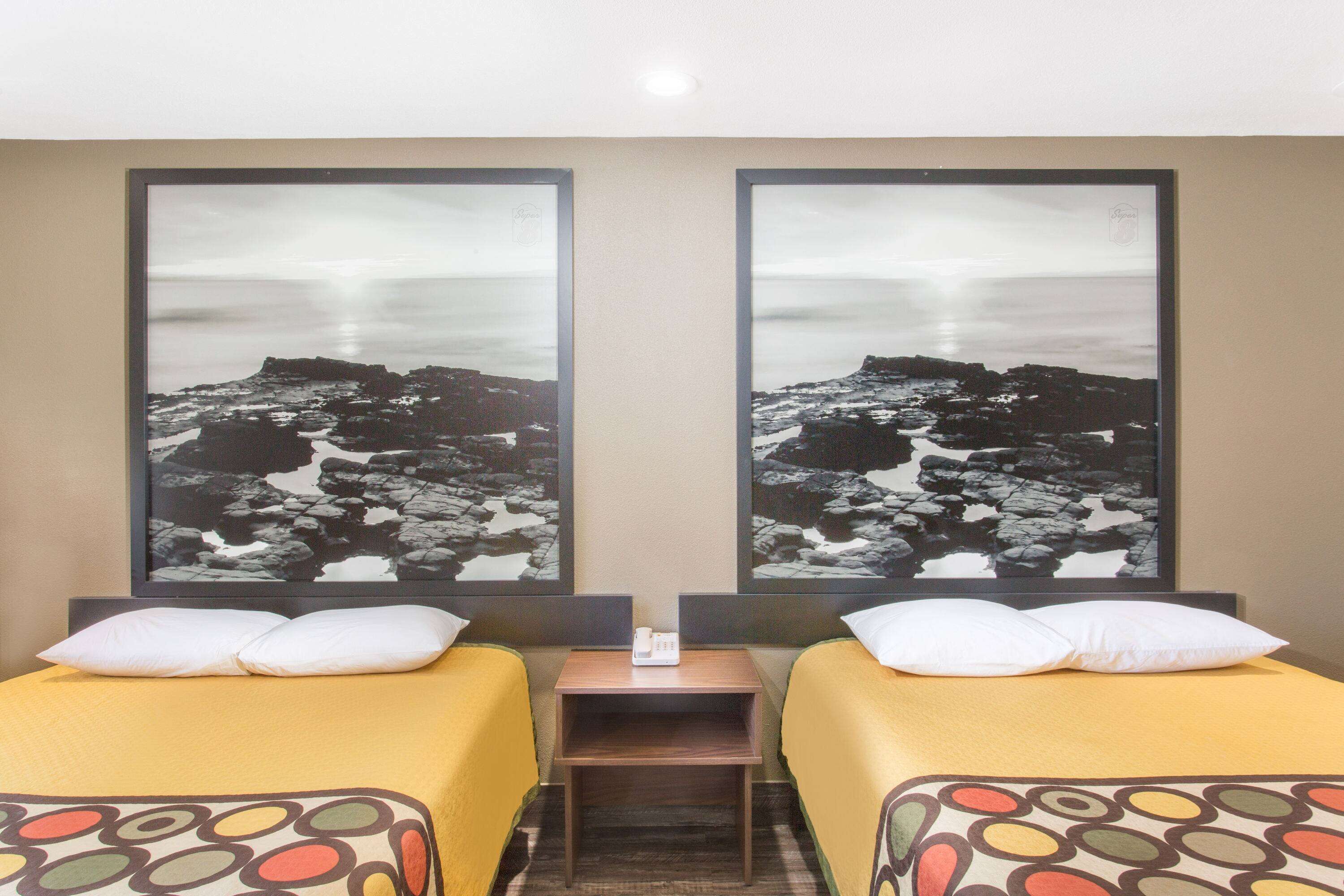 Room, 2 Queen Beds, Non Smoking