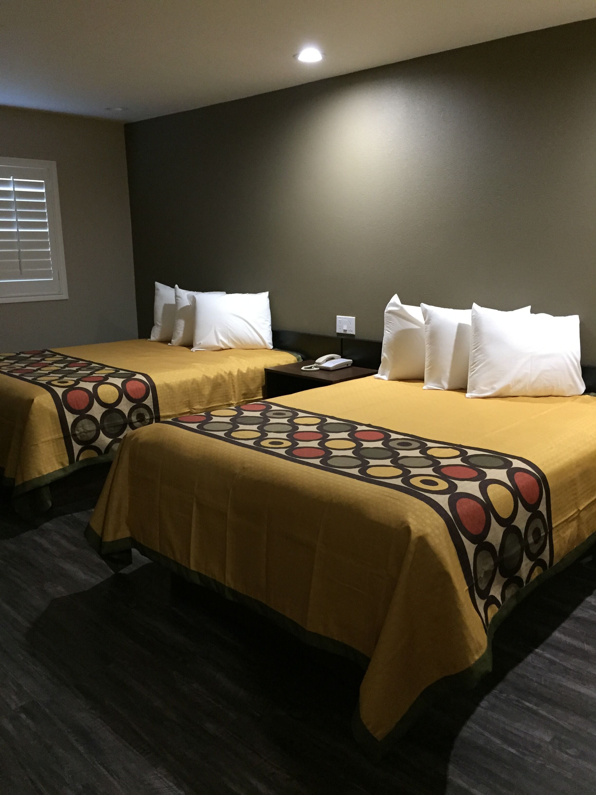 Foto - Super 8 by Wyndham National City Chula Vista