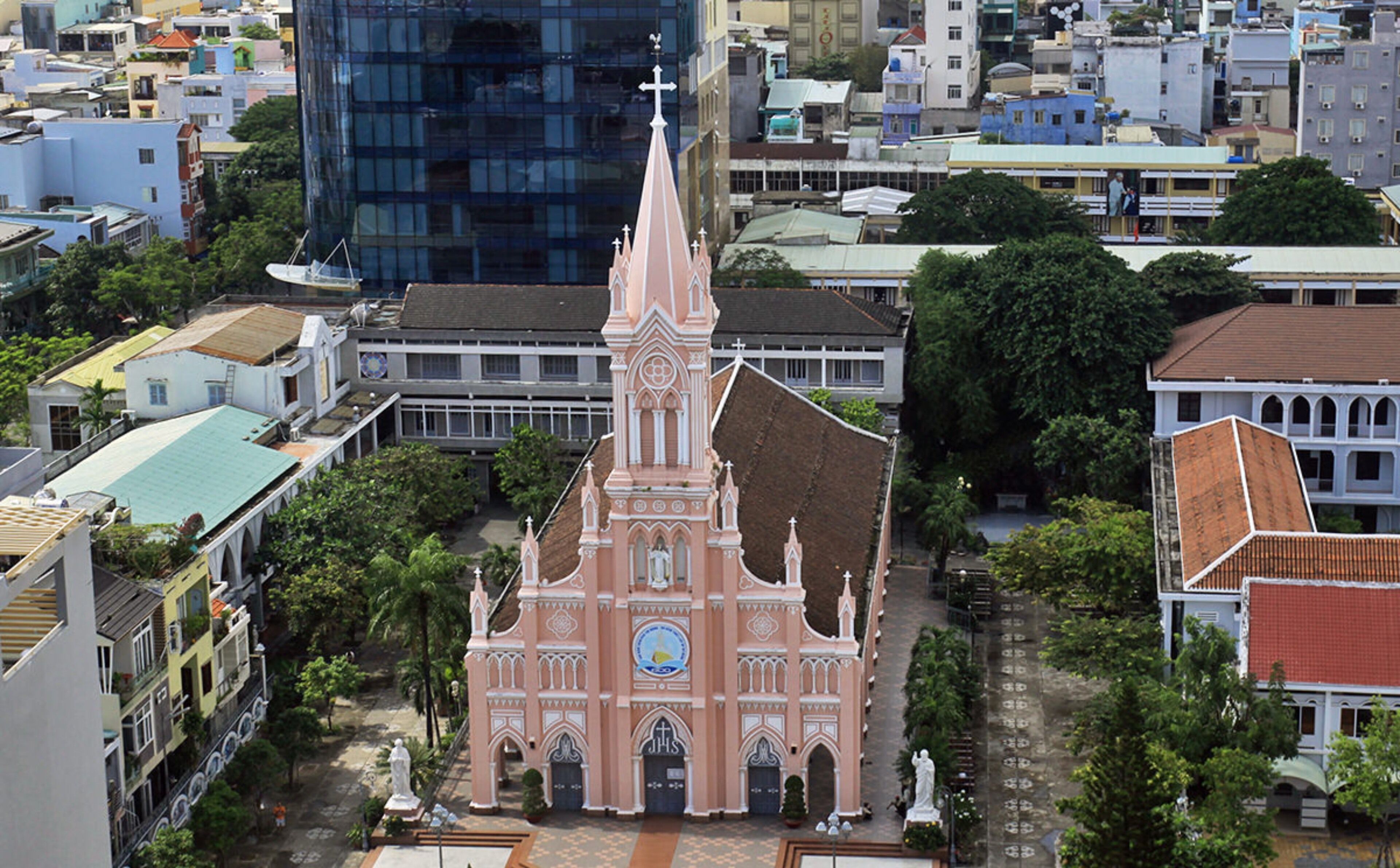 สถานที่น่าสนใจ