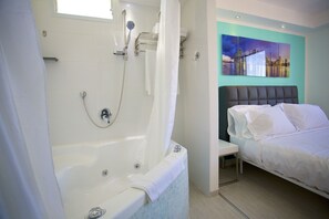 Jetted tub - El Yam Luxury Resort (Netanya)