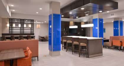Holiday Inn Express & Suites Houston E - Pasadena by IHG