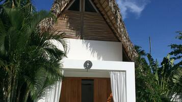 Bungalow | In-room safe, WiFi (free)