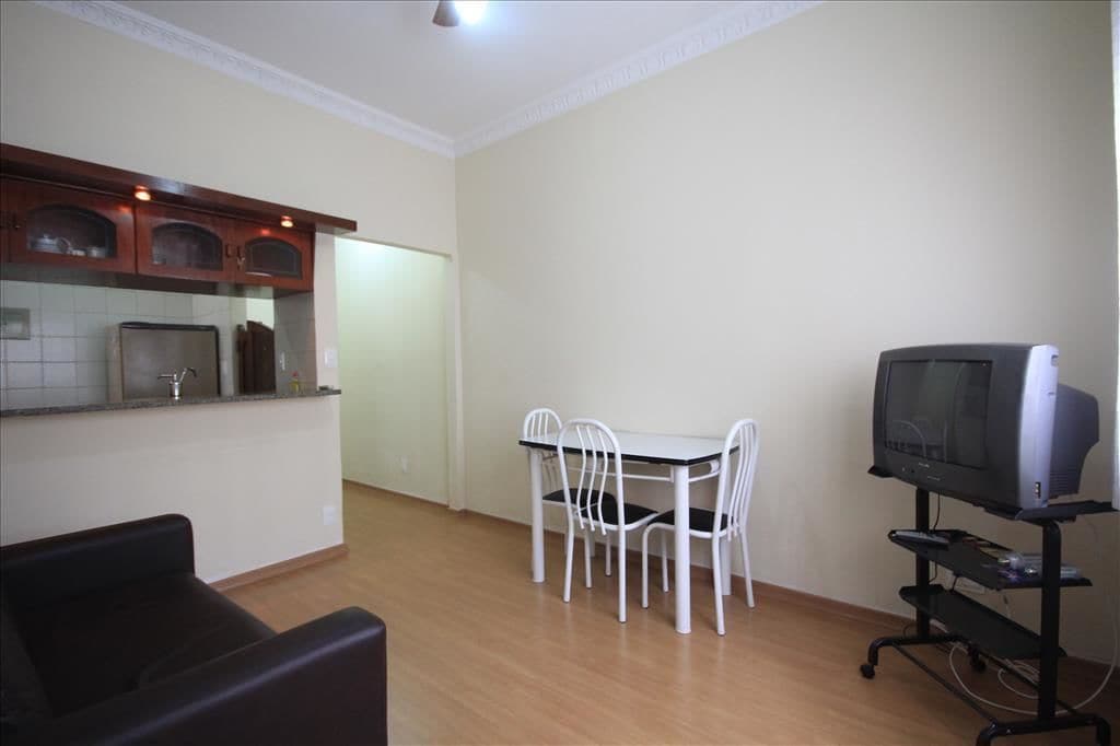 スタンダード アパートメント 1 ベッドルーム 簡易キッチン | リビングルーム | テレビ