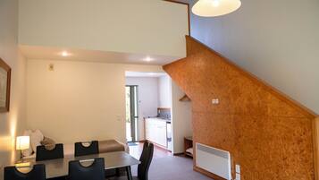 One Bedroom Loft Apartment | Living area