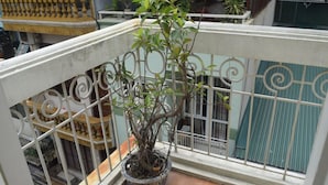 Standard Shared Dormitory, Non Smoking, City View | In-room safe, desk, blackout drapes, WiFi (free) - Skylux Hanoi Homestay (Hanoi)