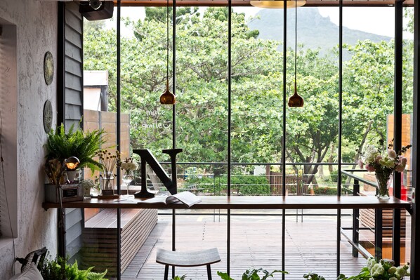 Terrace/patio - Apple Room Hostel (Hengchun)