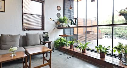 Apple Room Hostel