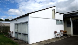 Exterior - Kuirau Park Motor Lodge (Rotorua)