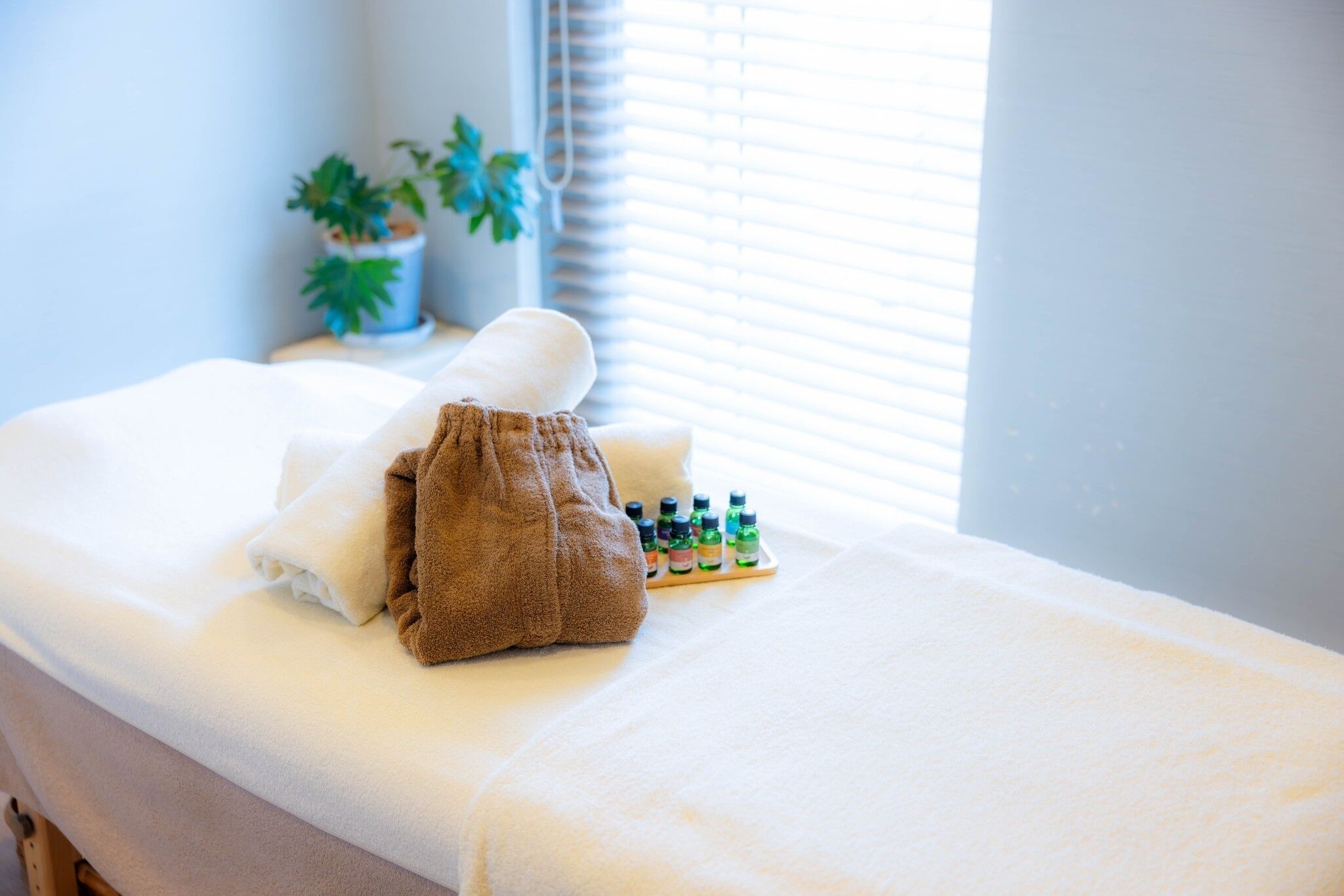 Aromaterapia, tratamientos faciales, 2 salas de tratamiento