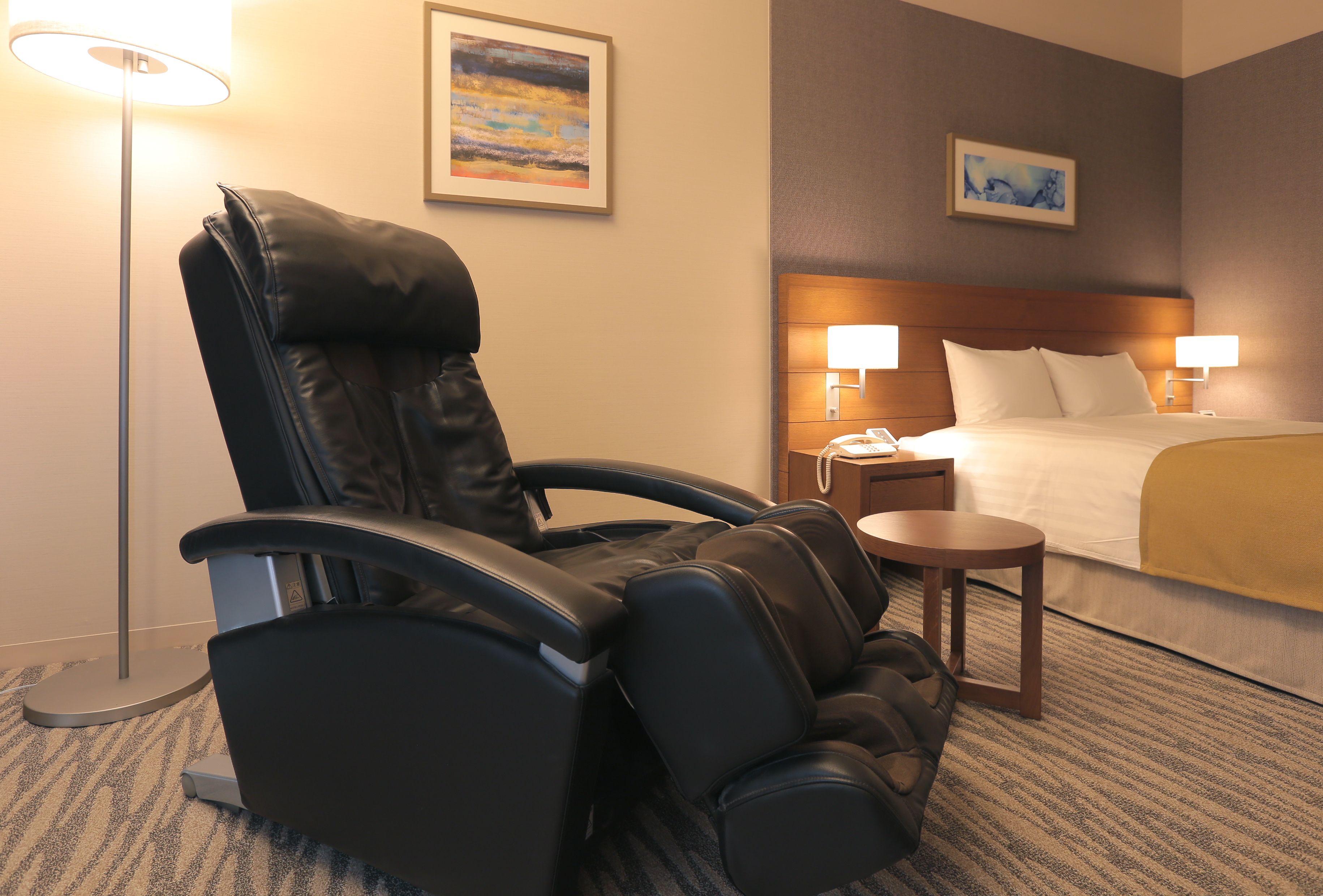 executive double room (the included furniture is for one person), non smoking | in-room safe, laptop workspace, iron/ironing board, free wifi