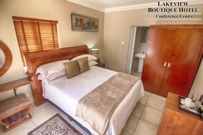 Habitación individual de lujo | Sábanas de algodón egipcio y ropa de cama de alta calidad