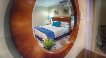 Egyptian cotton sheets, premium bedding, down comforters, pillowtop beds