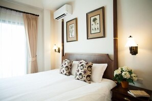 In-room safe, desk, free WiFi - La Pillow8 (Chiang Mai)