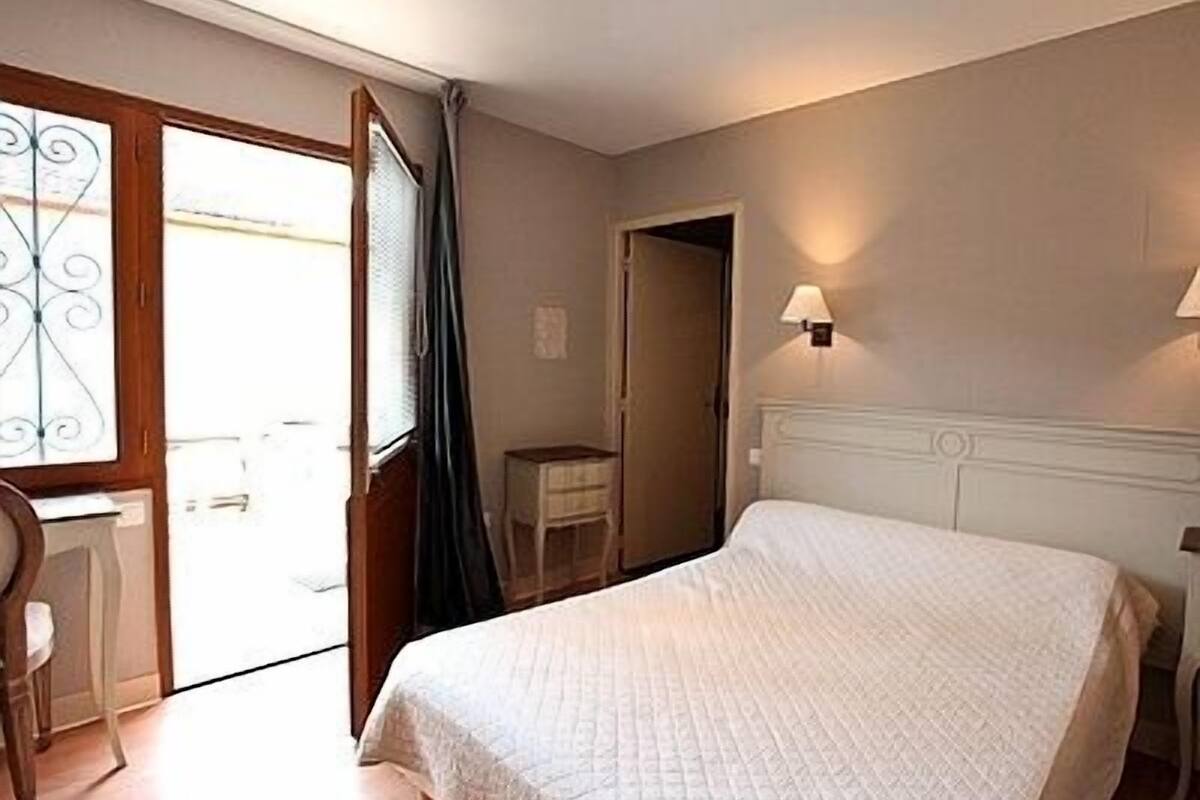 comfort double room | desk, free wifi