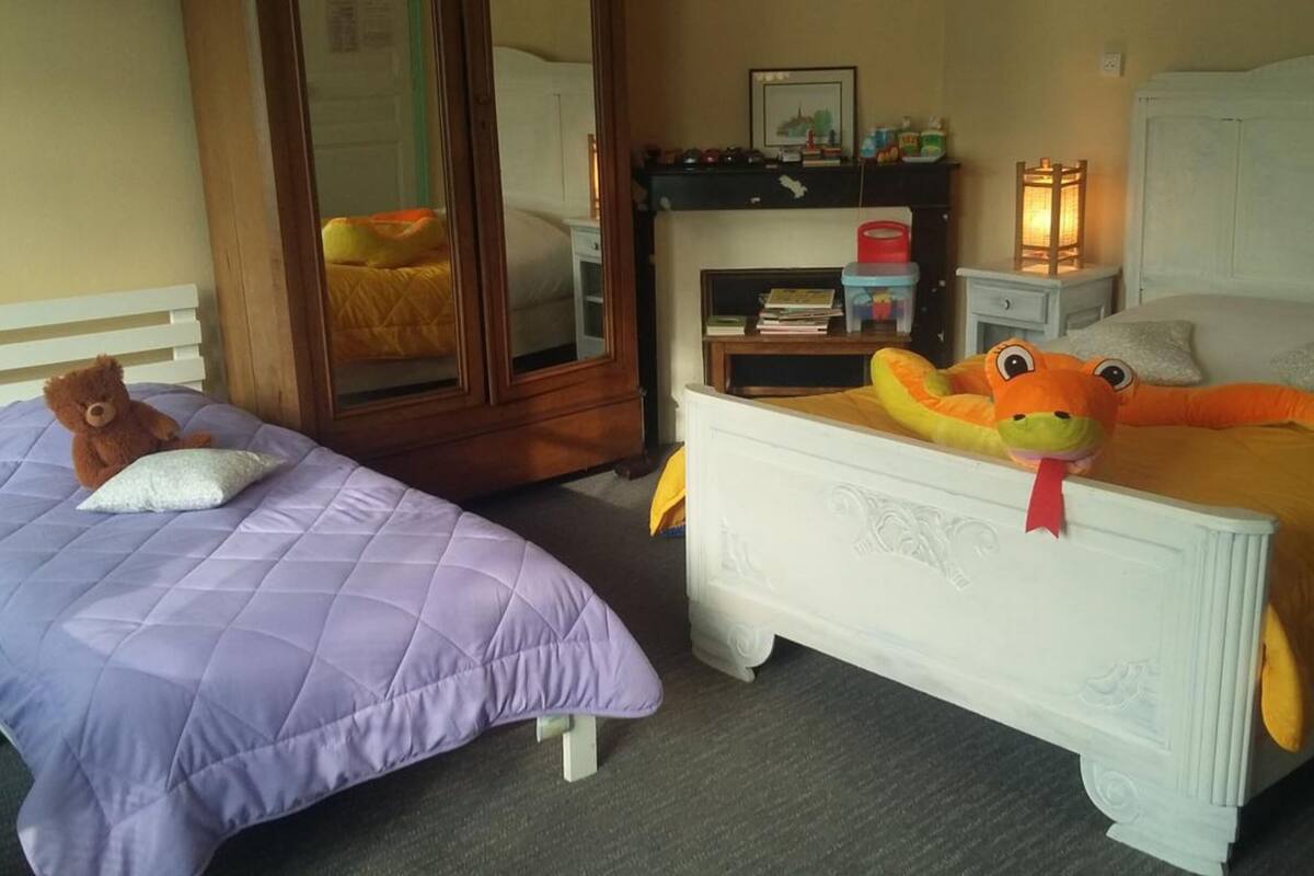 In-room safe, desk, free WiFi, wheelchair access