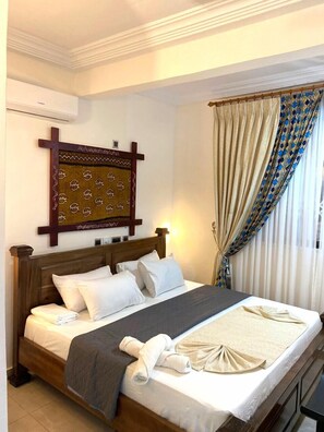 Grand Single Room | In-room safe, individually furnished, desk, laptop workspace - Asantewaa Premier Hotel (Kumasi)