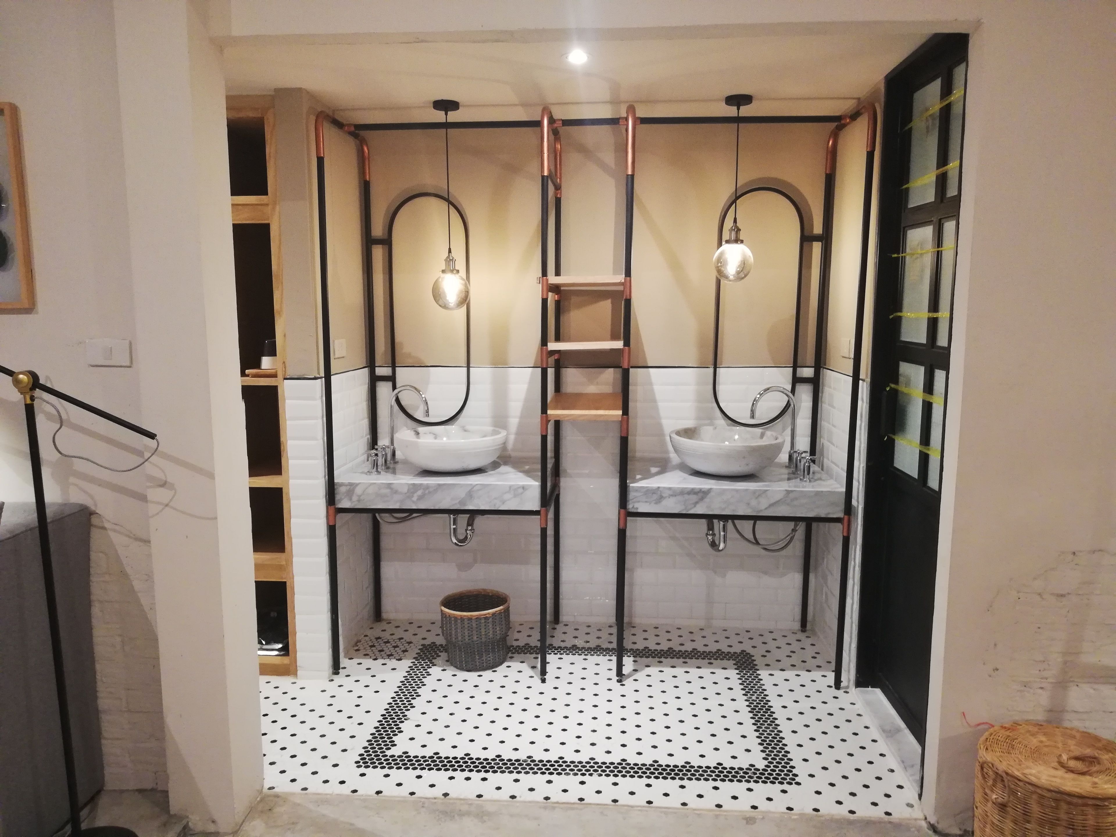 shower, free toiletries, hair dryer, bathrobes