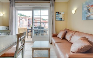 Televisión de pantalla plana de 32 pulgadas con canales digitales 