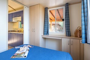 Mobile Home, 2 Bedrooms