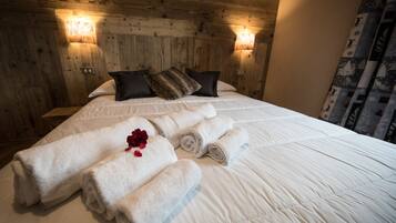 Chambre Double, vue montagne