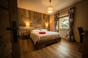 Cunas gratuitas, wifi gratis y ropa de cama 