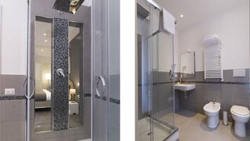 Superior Double Room | Bathroom | Free toiletries, hair dryer, towels, shampoo