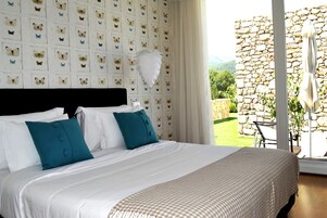 Deluxe Villa | In-room safe, soundproofing, free WiFi, bed sheets