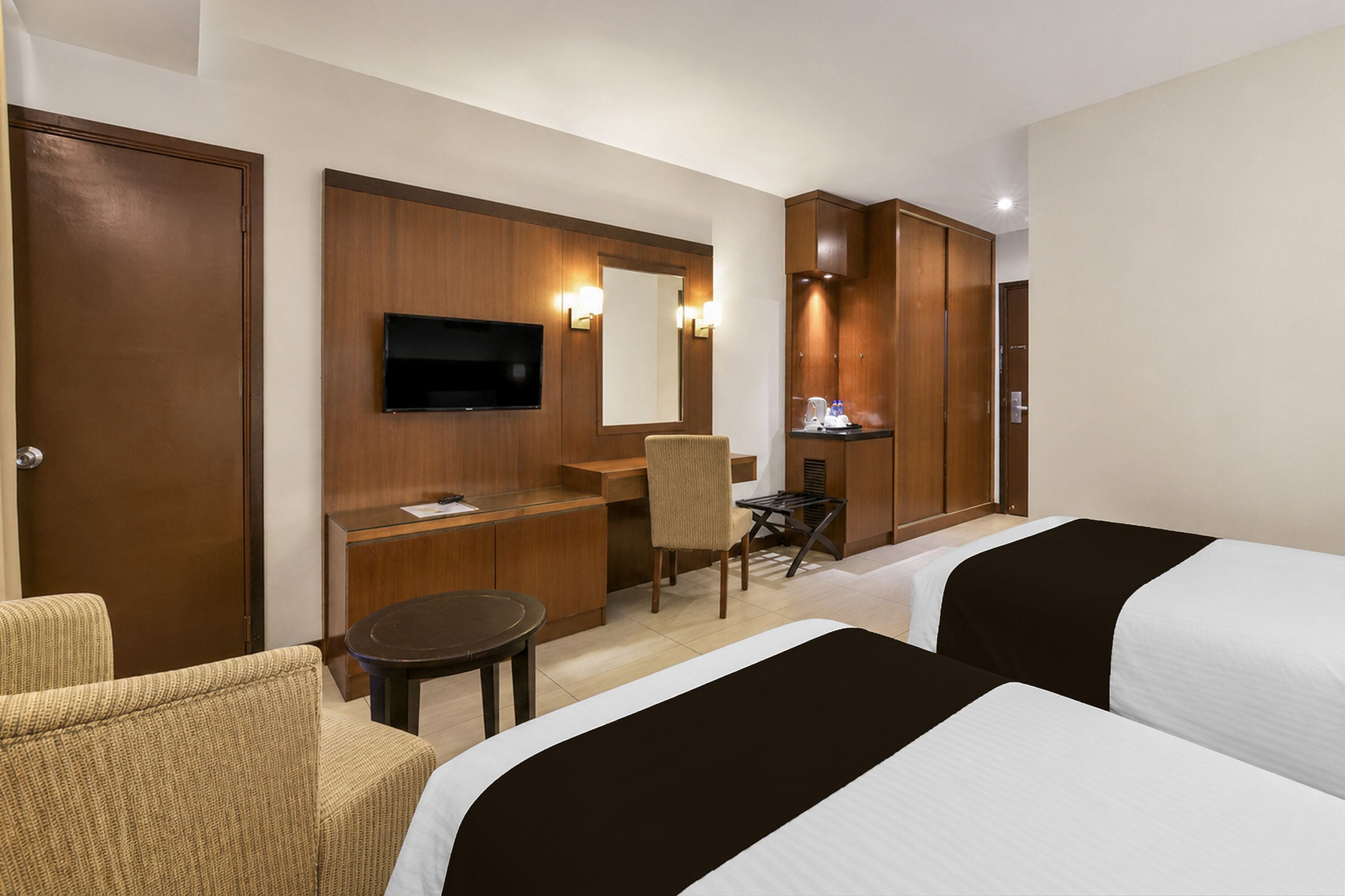 Minibar, desk, soundproofing, iron/ironing board (on request)