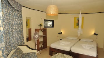 Cots/infant beds