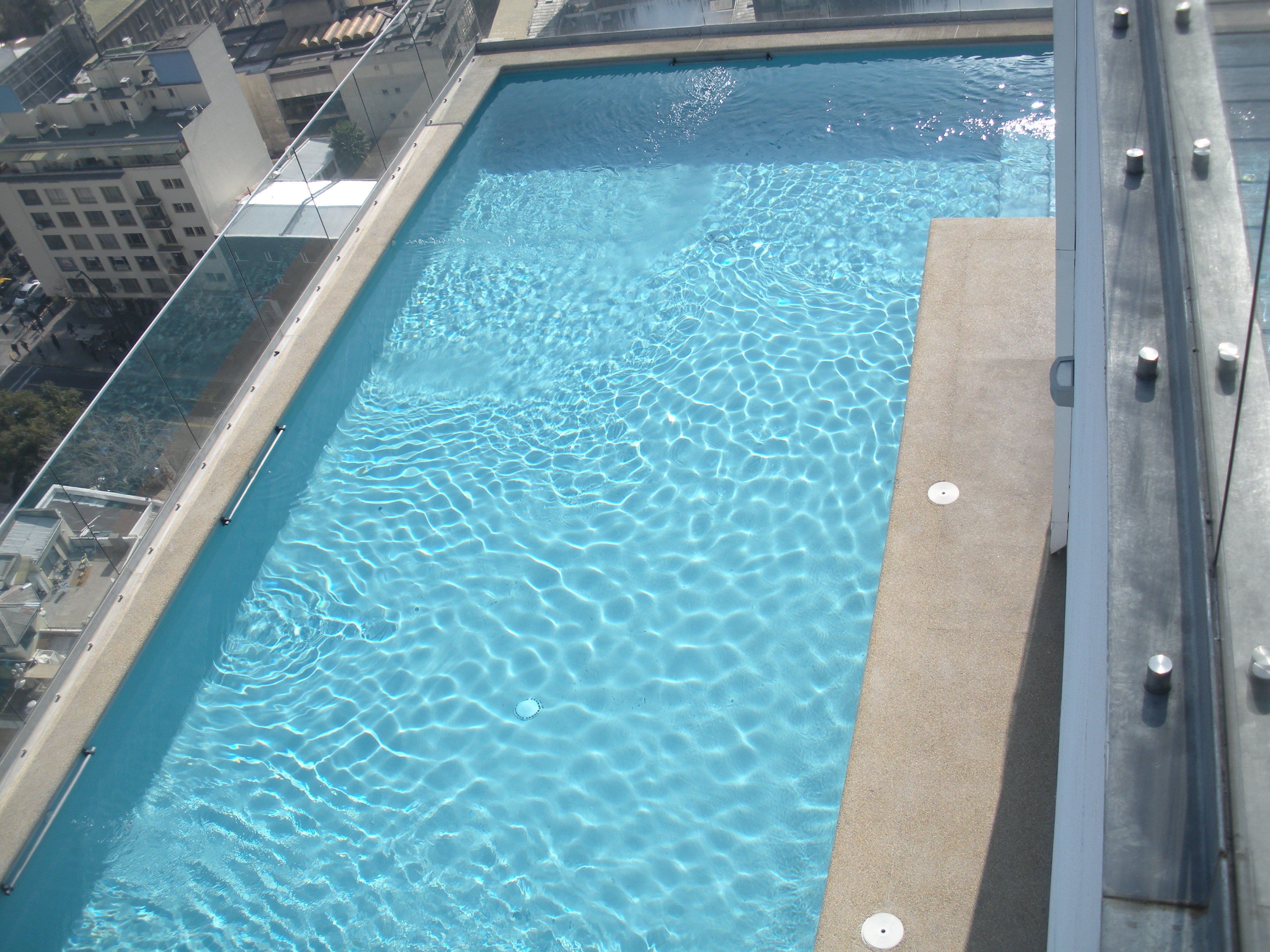 2 piscinas al aire libre