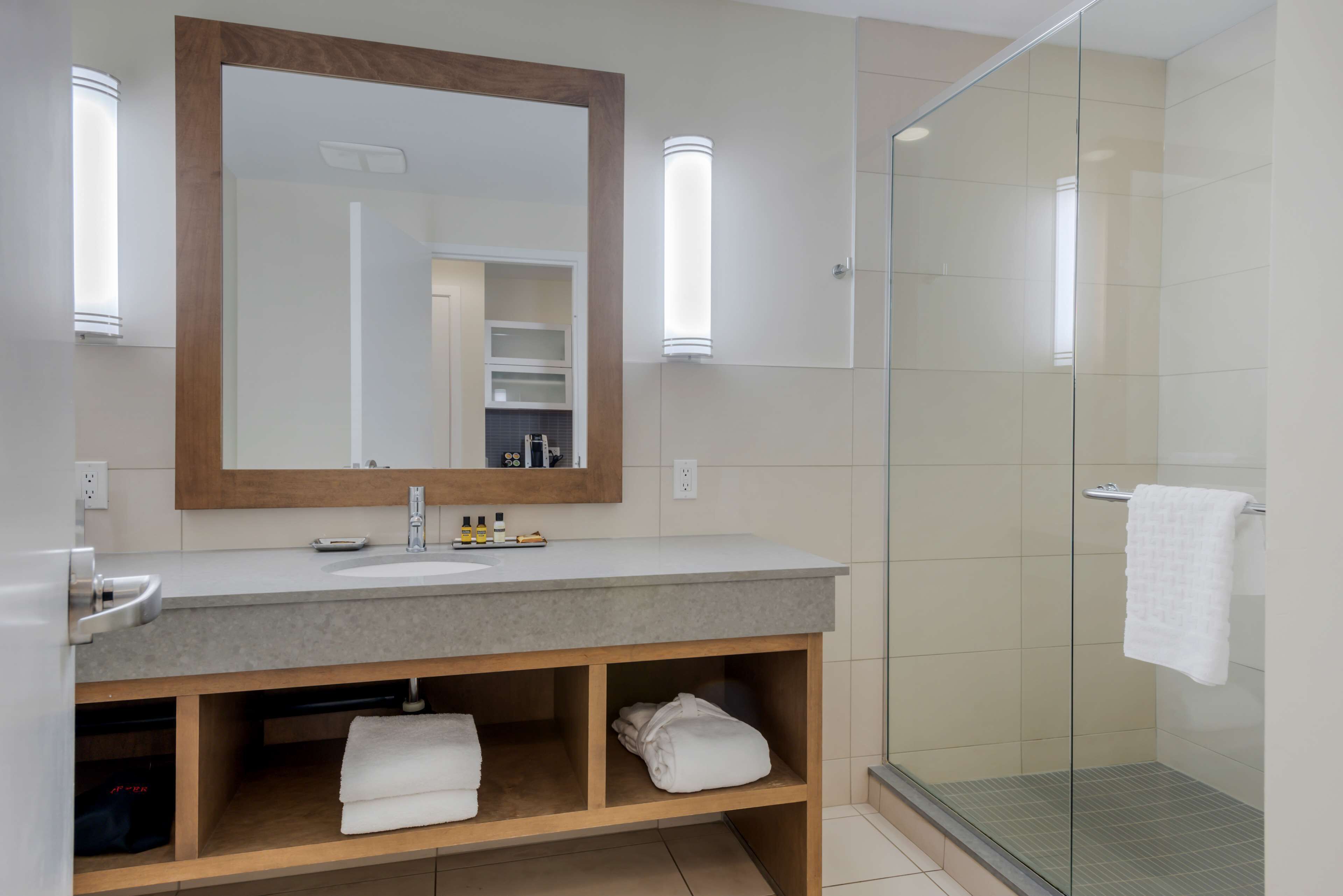 shower, free toiletries, hair dryer, bathrobes