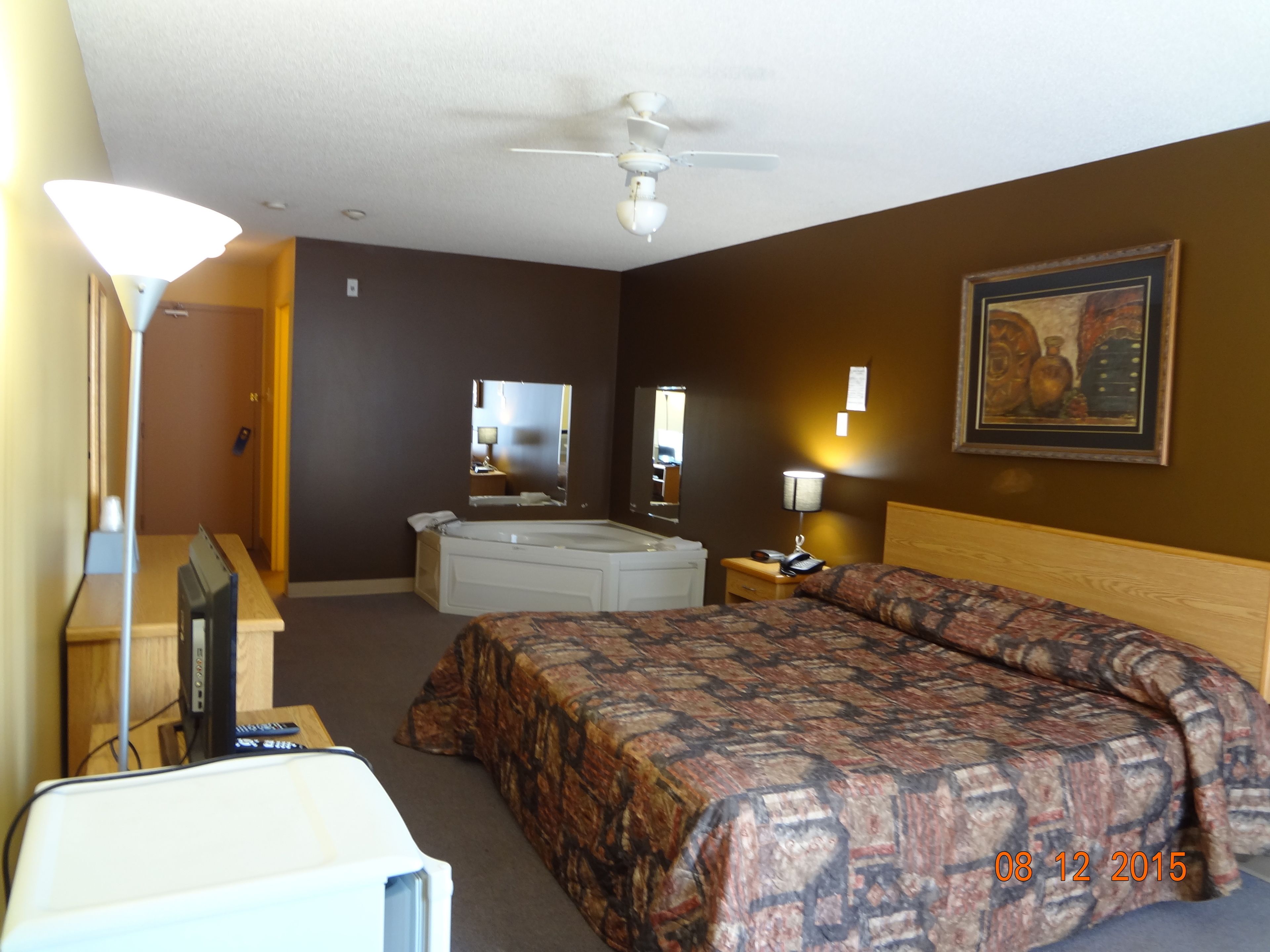 Deluxe Room, 1 King Bed with Jacuzzi