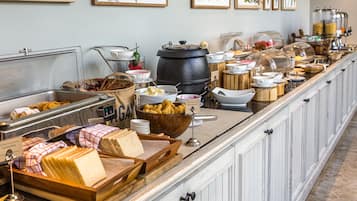 Petit-déjeuner continental compris tous les jours