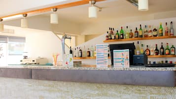 Bar (in der Unterkunft)