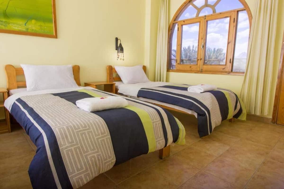 Caja fuerte, wifi gratis, ropa de cama