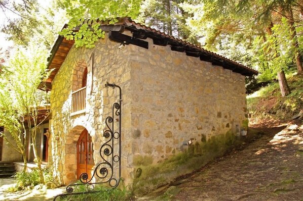 Exterior - Camping Abadesses (Sant Joan de Les Abadesses)